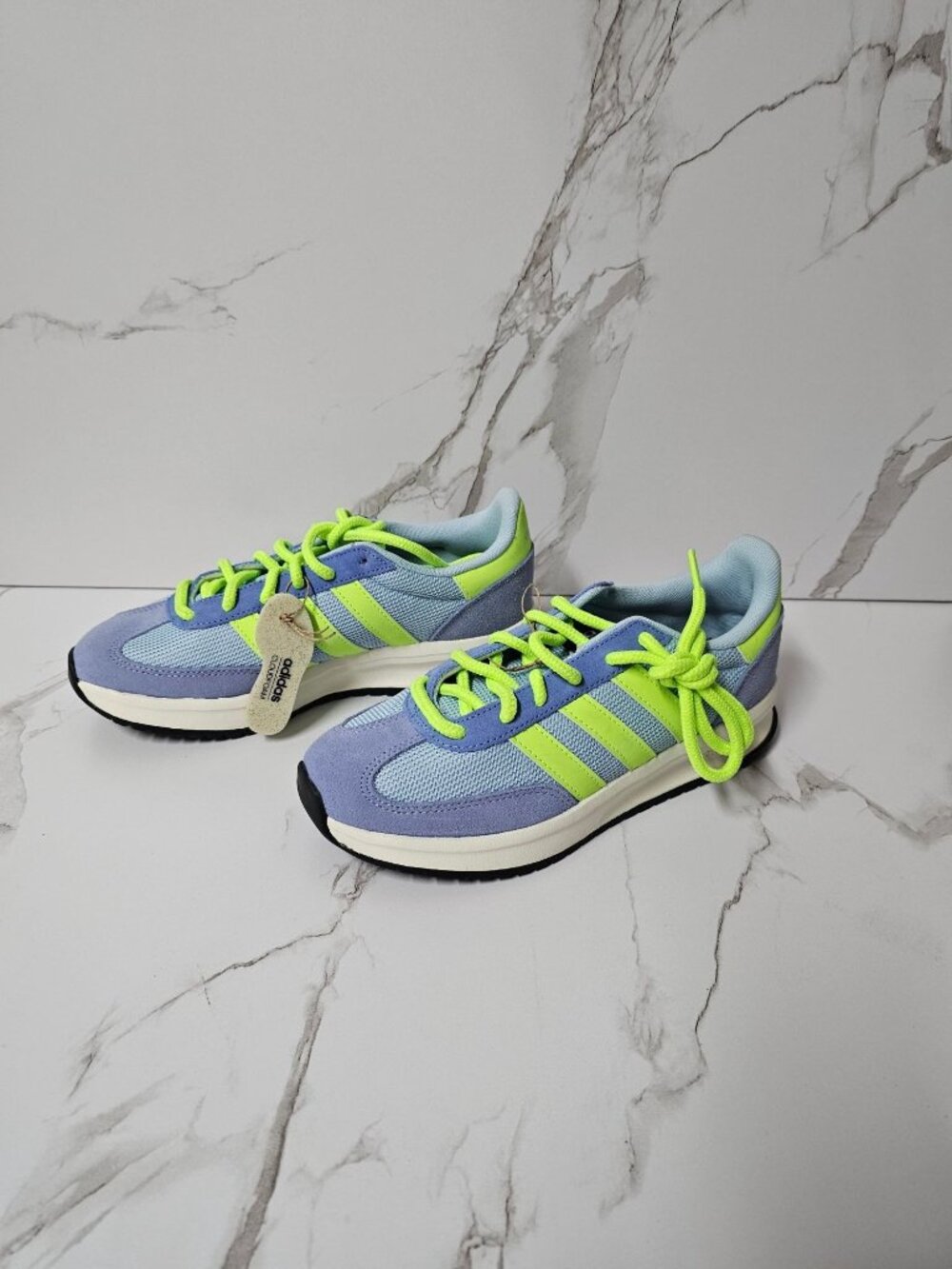 Adidas Run 70s 2.0 sneakers Size 6.5